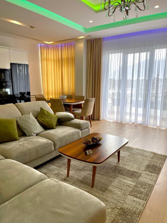 Queen'S Luxury Apartments Lake Тирана Экстерьер фото