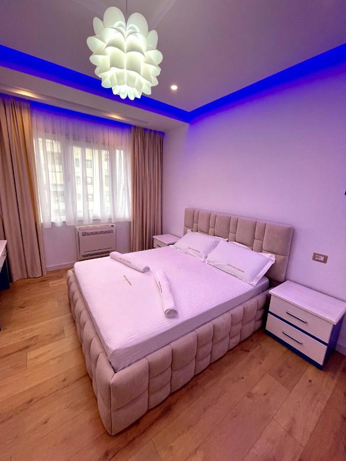Queen'S Luxury Apartments Lake Тирана Экстерьер фото